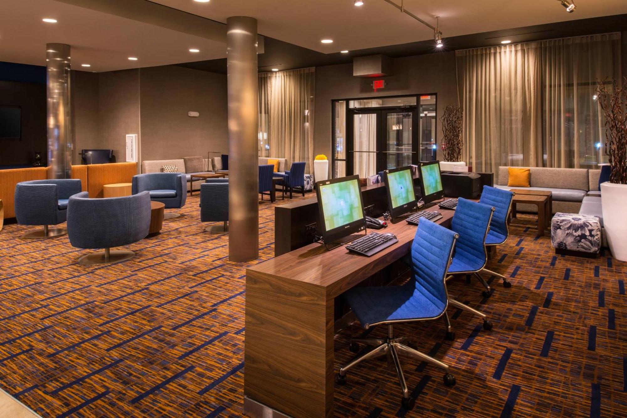 Courtyard By Marriott Jacksonville Eksteriør bilde