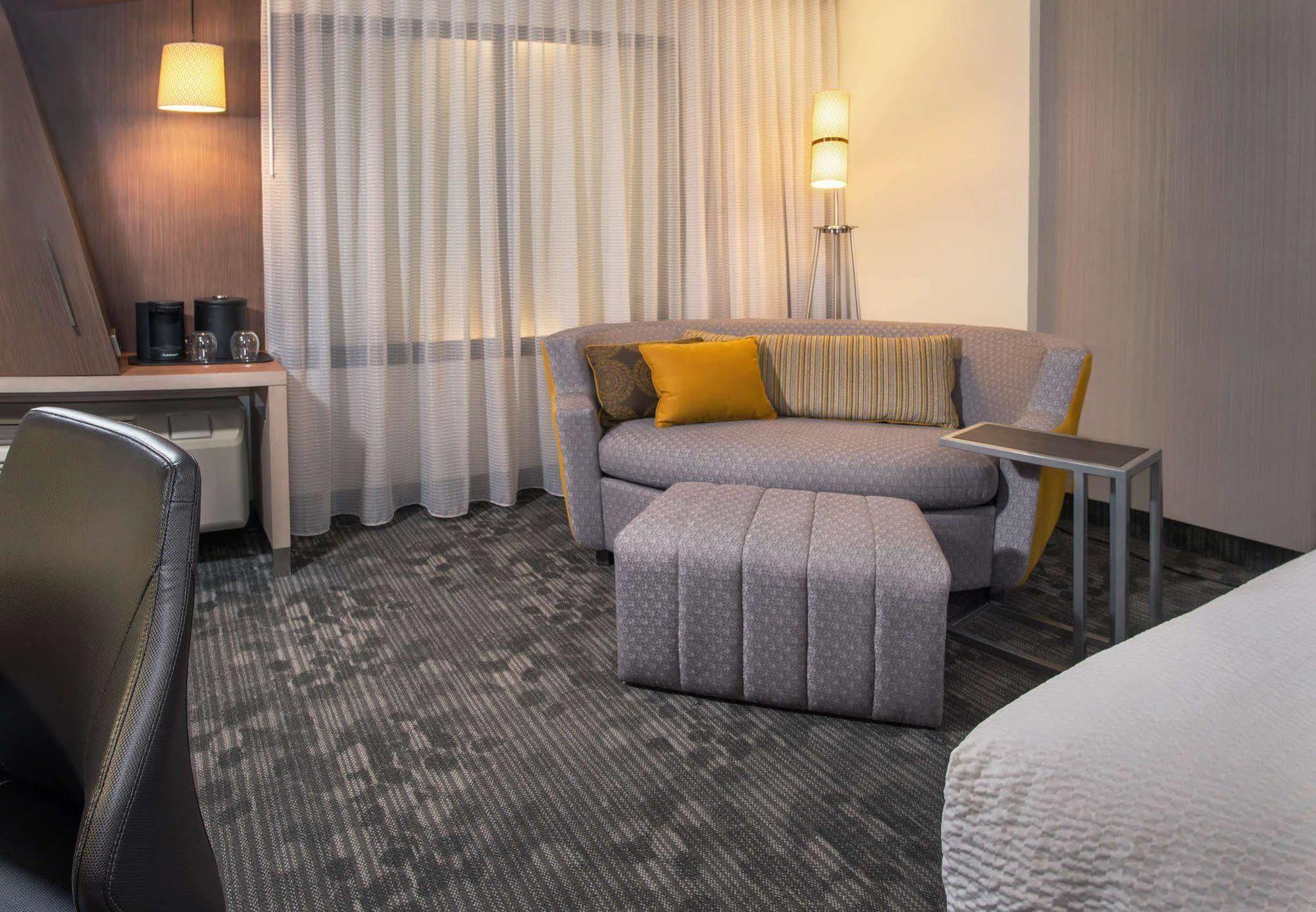 Courtyard By Marriott Jacksonville Eksteriør bilde